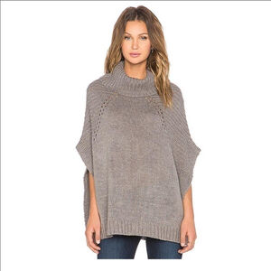 LA Made Sage Wool Blend Turtleneck Poncho Sweater in Heather Grey Size Medium